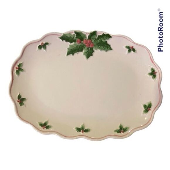 OTAGIRI Oval Hand-painted Holly Serving Dish - Picture 1 of 4